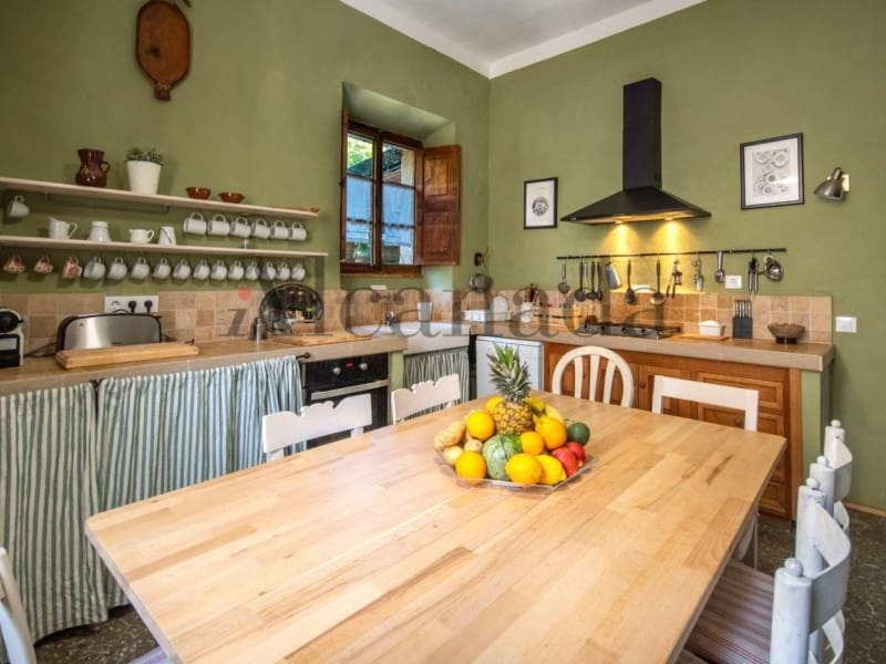 7 bedroom Villa for sale in Mancor de la Vall - € 1,500,000 (Ref: 6699665)