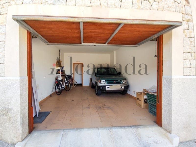 6 soveværelse Byhus til salg i Mancor de la Vall med garage - € 990.000 (Ref: 6699666)