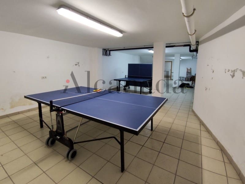 6 soveværelse Byhus til salg i Mancor de la Vall med garage - € 990.000 (Ref: 6699666)