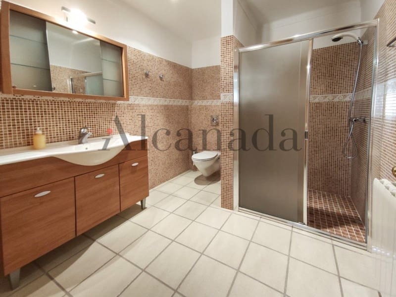 6 soveværelse Byhus til salg i Mancor de la Vall med garage - € 990.000 (Ref: 6699666)