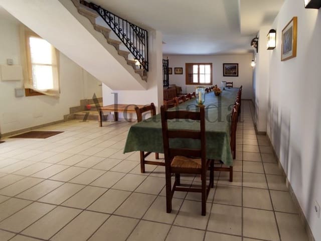 6 soverom Hus til salgs i Mancor de la Vall med garasje - € 990 000 (Ref: 6699666)