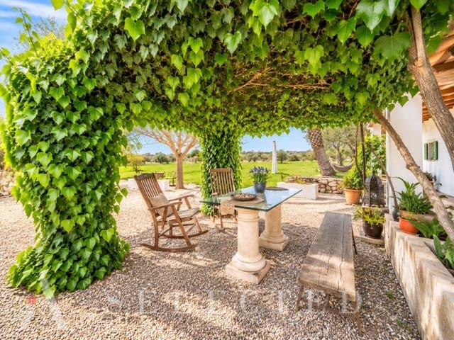 Chalet de 4 habitaciones en Pollensa / Pollença en venta con piscina garaje - 1.200.000 € (Ref: 6780035)