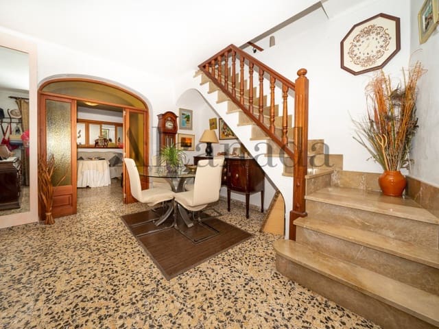 4 soveværelse Byhus til salg i Pollensa / Pollença - € 460.000 (Ref: 6974438)