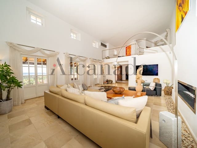 6 makuuhuone Huvila myytävänä paikassa Alaró mukana uima-altaan 
autotalli - 6 800 000 € (Ref: 6989485)