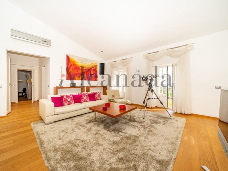 6 soveværelse Villa til salg i Alaro med swimmingpool garage - € 6.800.000 (Ref: 6989485)