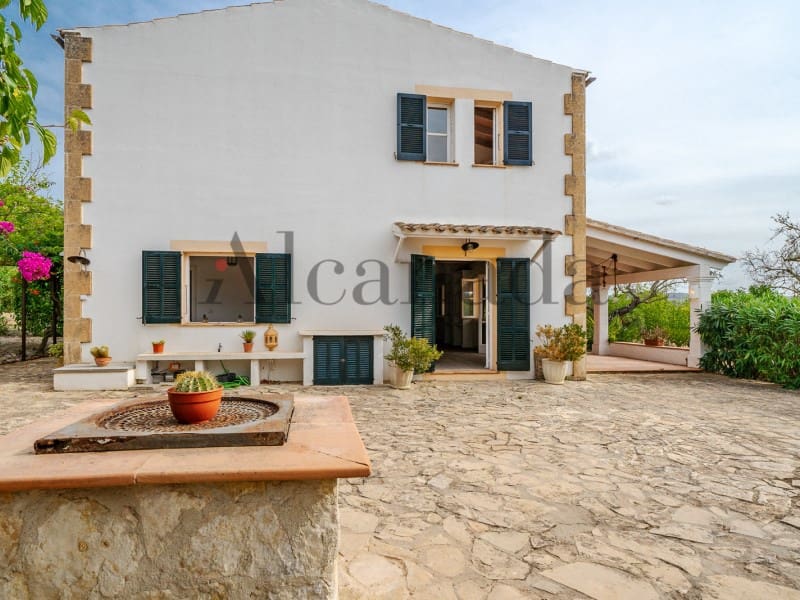 8 bedroom Villa for sale in Sant Joan - € 1,980,000 (Ref: 7063623)