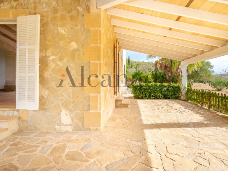 8 bedroom Villa for sale in Sant Joan - € 1,980,000 (Ref: 7063623)