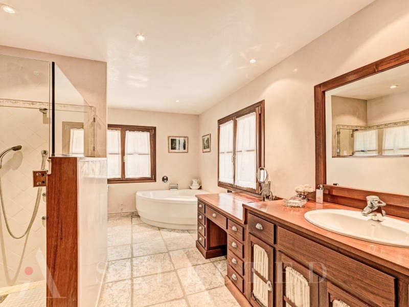 12 soveværelse Villa til salg i Bunyola med garage - € 6.950.000 (Ref: 7255402)