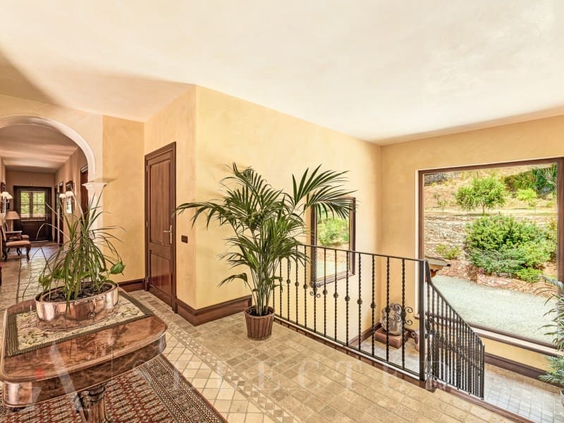 12 soveværelse Villa til salg i Bunyola med garage - € 6.950.000 (Ref: 7255402)