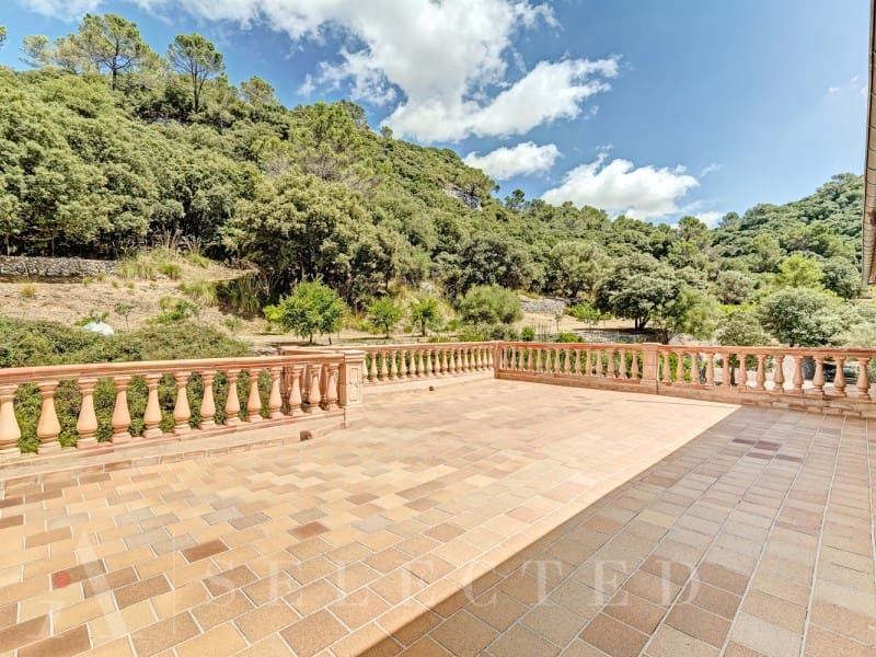 12 soveværelse Villa til salg i Bunyola med garage - € 6.950.000 (Ref: 7255402)