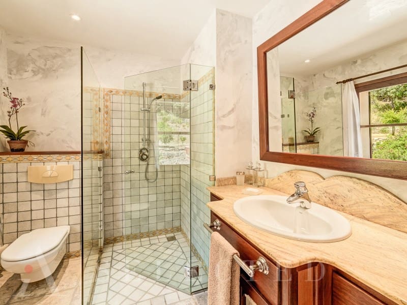 12 soveværelse Villa til salg i Bunyola med garage - € 6.950.000 (Ref: 7255402)