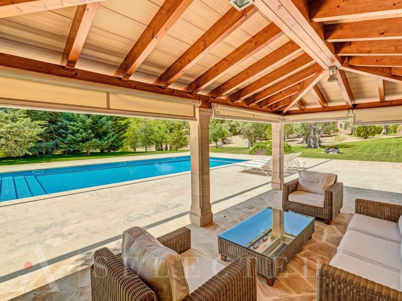 12 soveværelse Villa til salg i Bunyola med garage - € 6.950.000 (Ref: 7255402)