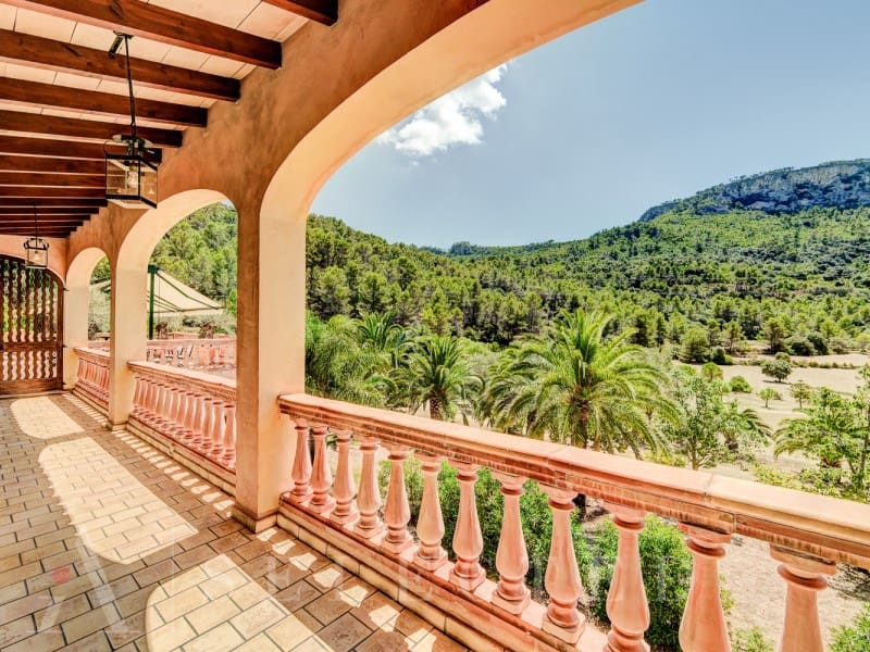 12 soveværelse Villa til salg i Bunyola med garage - € 6.950.000 (Ref: 7255402)