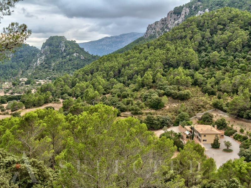 12 soveværelse Villa til salg i Bunyola med garage - € 6.950.000 (Ref: 7255402)