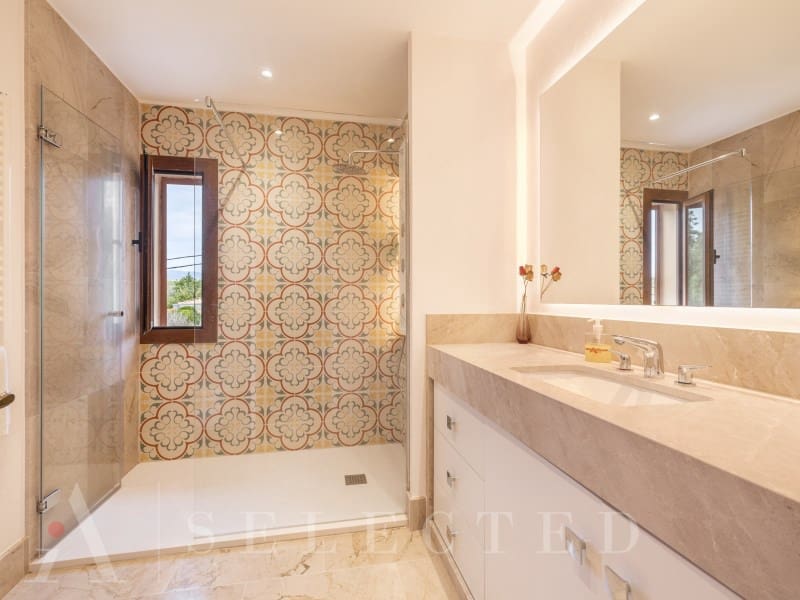 4 slaapkamer Villa te koop in Portol met garage - € 1.600.000 (Ref: 7922032)