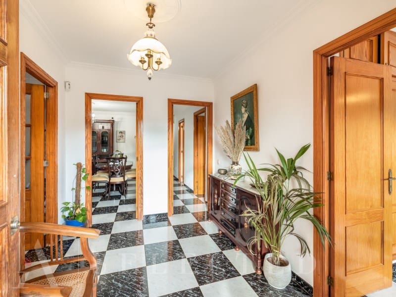 4 slaapkamer Villa te koop in Portol met garage - € 1.600.000 (Ref: 7922032)