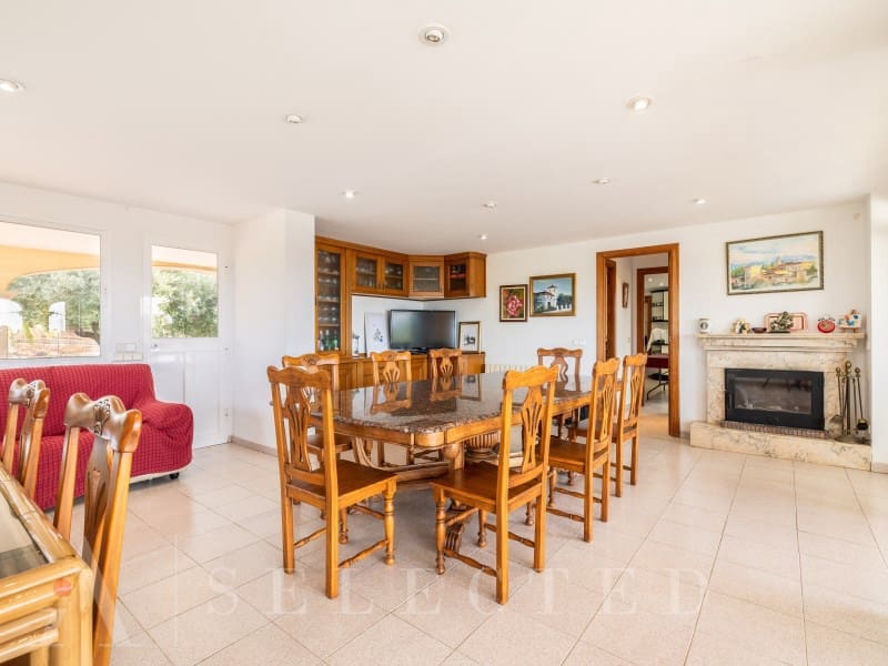 4 slaapkamer Villa te koop in Portol met garage - € 1.600.000 (Ref: 7922032)