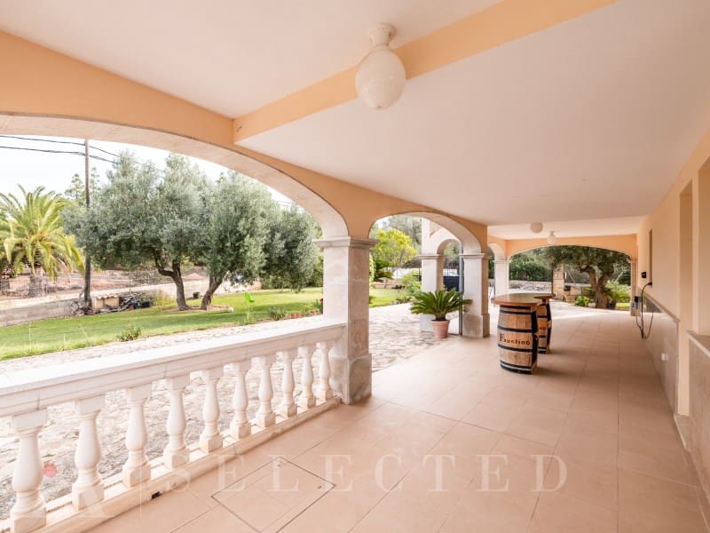 4 slaapkamer Villa te koop in Portol met garage - € 1.600.000 (Ref: 7922032)