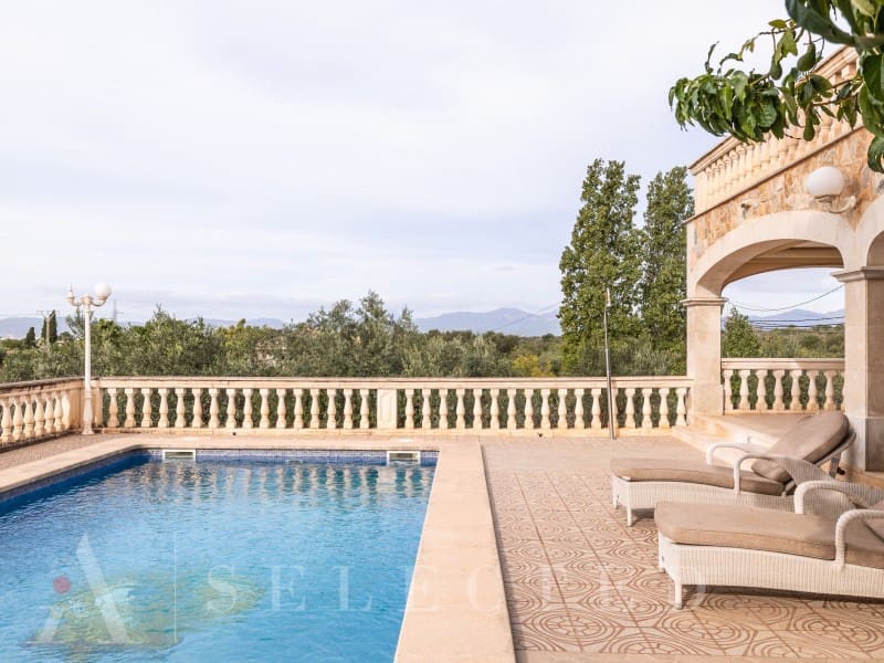 4 slaapkamer Villa te koop in Portol met garage - € 1.600.000 (Ref: 7922032)