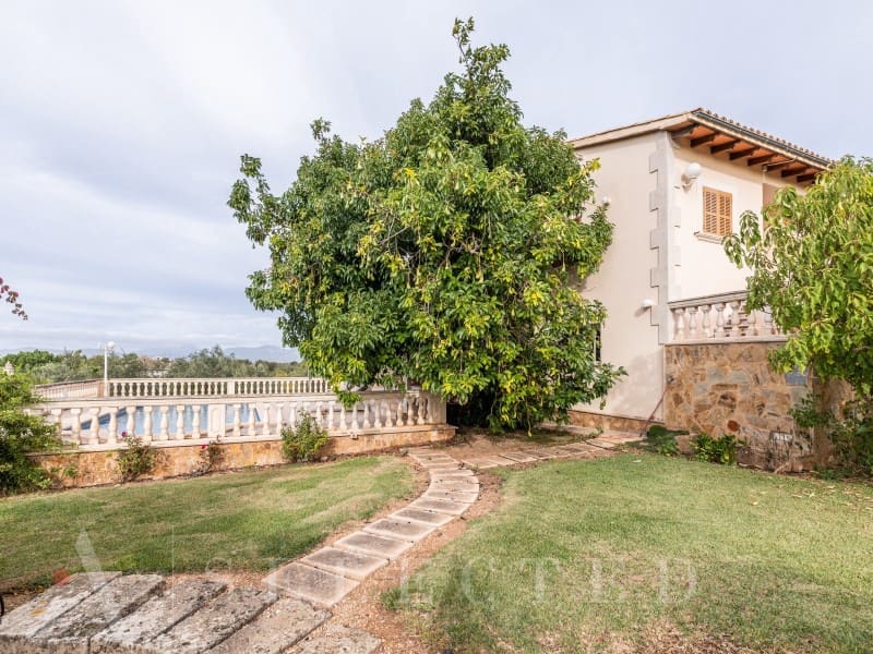 4 slaapkamer Villa te koop in Portol met garage - € 1.600.000 (Ref: 7922032)