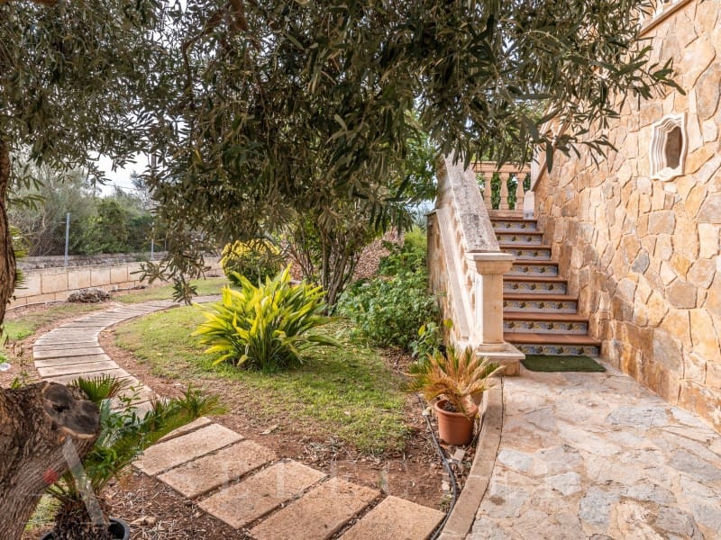 4 slaapkamer Villa te koop in Portol met garage - € 1.600.000 (Ref: 7922032)