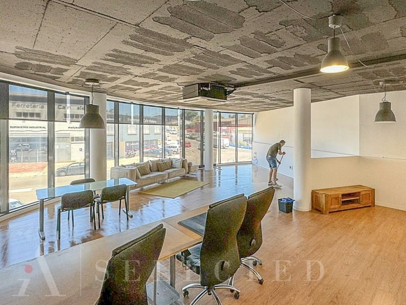 Komercyjne do wynajęcia w Palma de Mallorca - 1 000 € (Ref: 8285009)