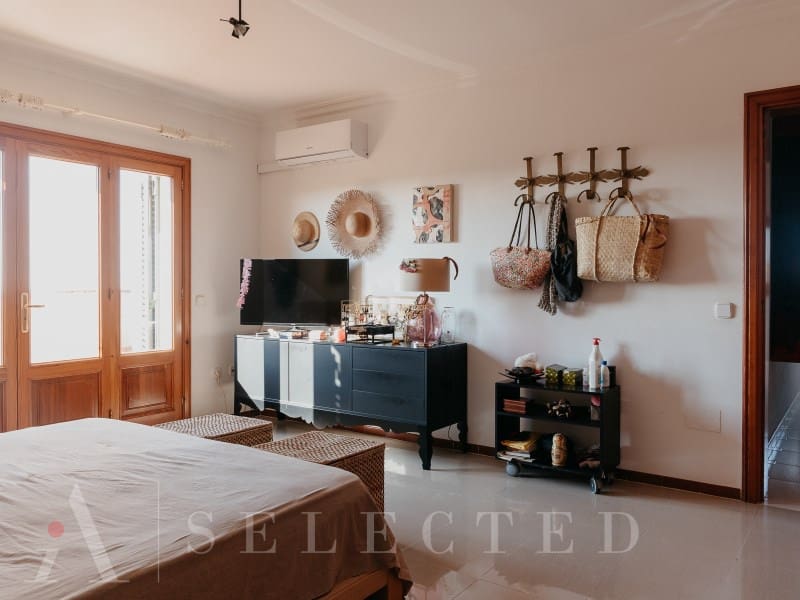 6 slaapkamer Villa te koop in Portol - € 1.798.000 (Ref: 8300711)