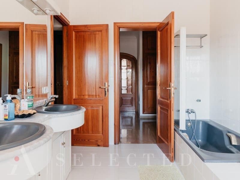 6 slaapkamer Villa te koop in Portol - € 1.798.000 (Ref: 8300711)