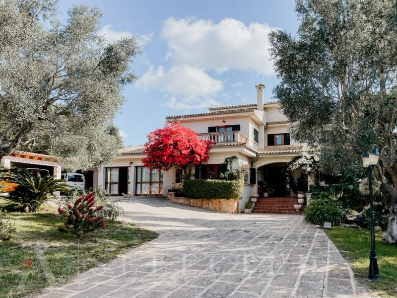 6 slaapkamer Villa te koop in Portol - € 1.798.000 (Ref: 8300711)