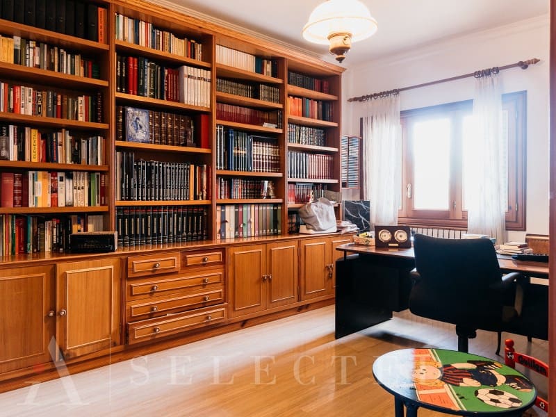 6 slaapkamer Villa te koop in Portol - € 1.798.000 (Ref: 8300711)