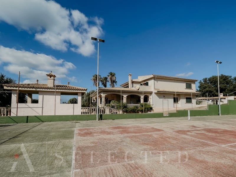 6 slaapkamer Villa te koop in Portol - € 1.798.000 (Ref: 8300711)