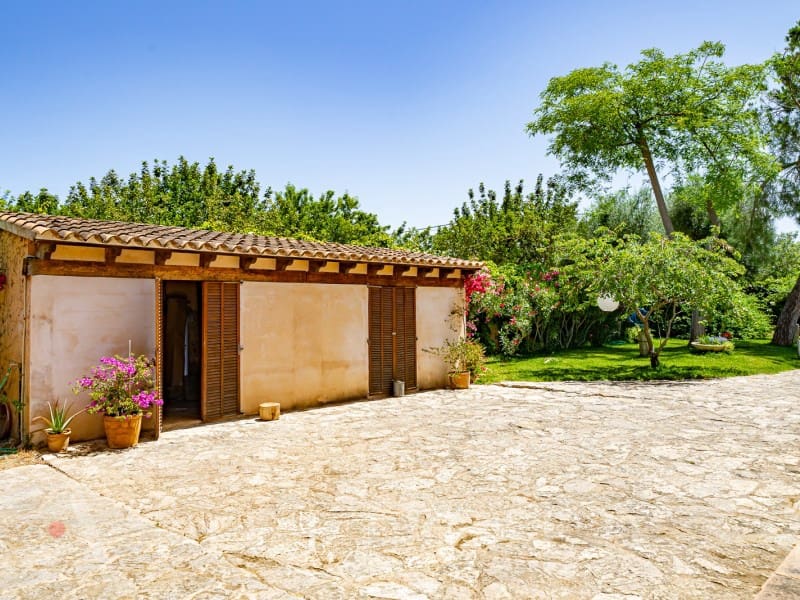 2 soveværelse Villa til salg i Santa Maria del Cami med swimmingpool - € 1.290.000 (Ref: 8316079)