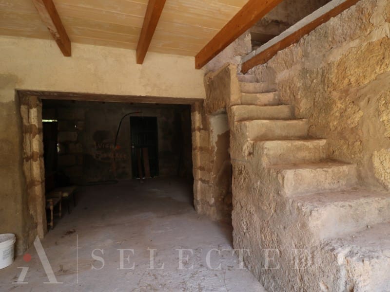 5 bedroom Finca/Country House for sale in Sa Pobla with garage - € 470,000 (Ref: 8363415)