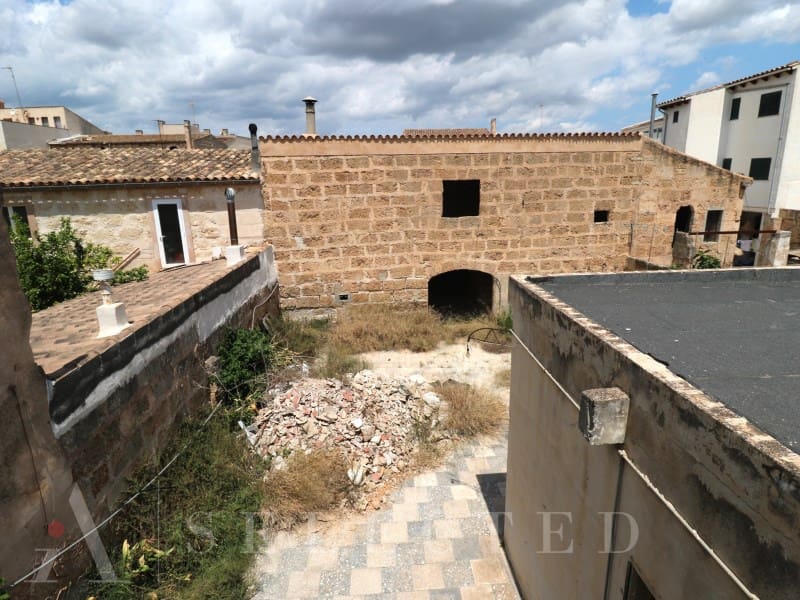 5 bedroom Finca/Country House for sale in Sa Pobla with garage - € 470,000 (Ref: 8363415)