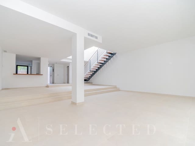 4 slaapkamer Villa te koop in Cala d'en Bou, San Jose / Sant Josep de Sa Talaia - € 11.269.000 (Ref: 9026775)