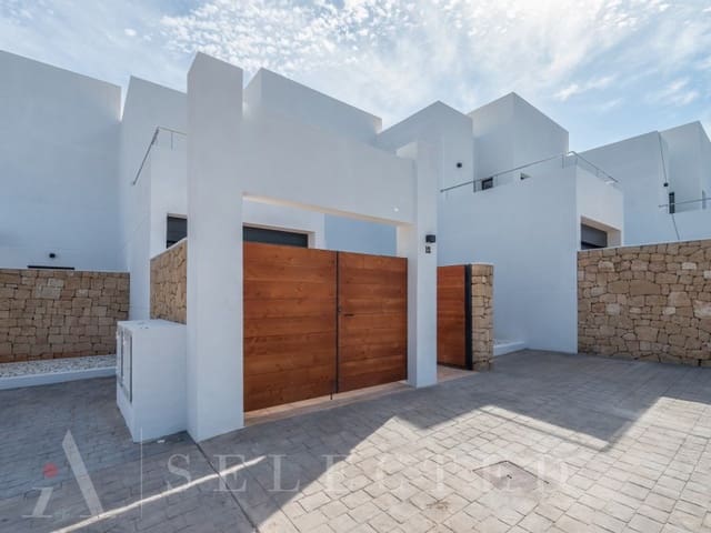 4 slaapkamer Villa te koop in Cala d'en Bou, San Jose / Sant Josep de Sa Talaia - € 1.370.000 (Ref: 9029909)