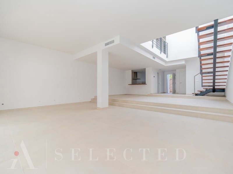 4 soveværelse Villa til salg i Cala d'en Bou - € 1.290.000 (Ref: 9029910)