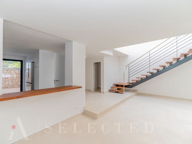 4 slaapkamer Villa te koop in Cala d'en Bou, San Jose / Sant Josep de Sa Talaia - € 1.290.000 (Ref: 9029910)