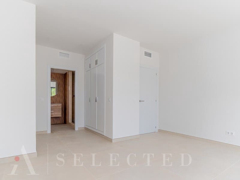 4 soveværelse Villa til salg i Cala d'en Bou - € 1.390.000 (Ref: 9029912)