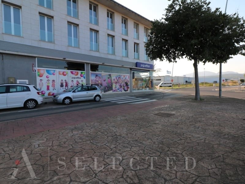 Erhverv til salg i Sa Pobla - € 1.200.000 (Ref: 9049166)