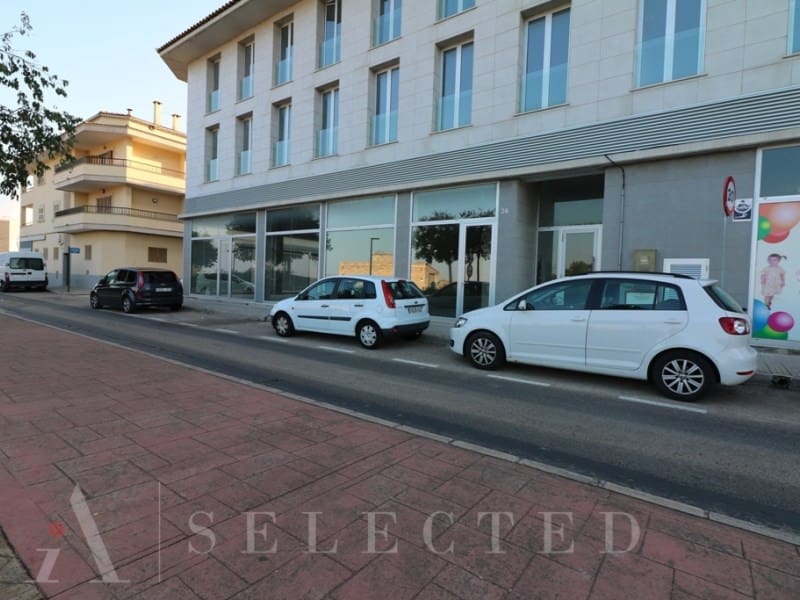 Erhverv til salg i Sa Pobla - € 1.200.000 (Ref: 9049166)