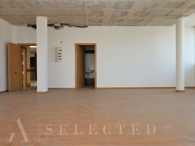 Appartement de 2 chambres à louer à Sant Jaume, Palma de Mallorca - 1 200 € (Ref: 9103237)