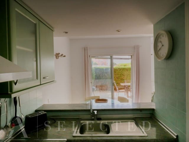 2 makuuhuone Huoneisto myytävänä paikassa Alcúdia mukana 
autotalli - 330 000 € (Ref: 9125356)