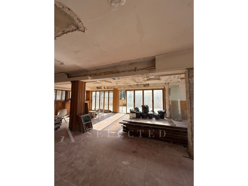 Erhverv til salg i Alcudia - € 690.000 (Ref: 9185374)