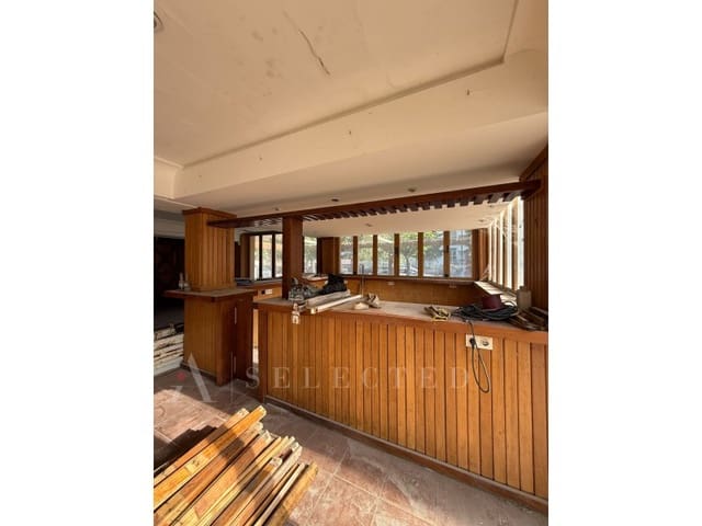 Erhverv til salg i Alcúdia - € 690.000 (Ref: 9185374)