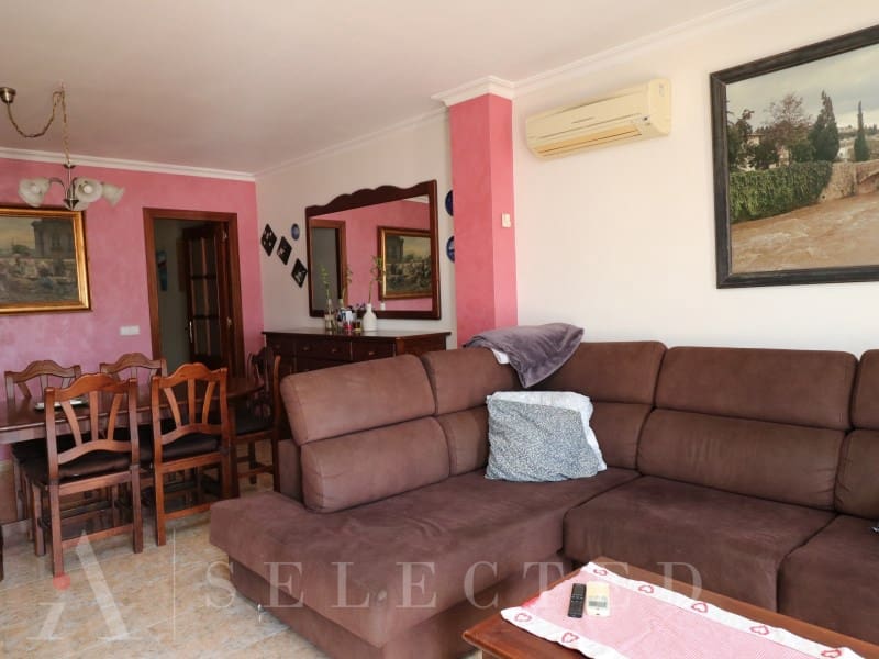 4 soveværelse Lejlighed til salg i Sa Pobla med garage - € 300.000 (Ref: 9204832)