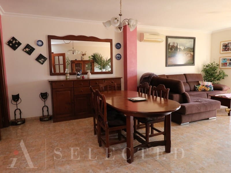 4 soveværelse Lejlighed til salg i Sa Pobla med garage - € 300.000 (Ref: 9204832)