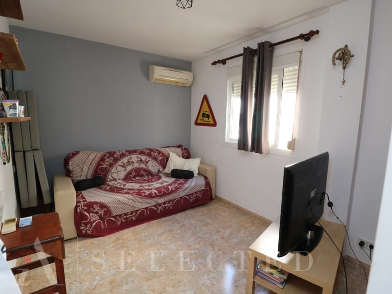 4 soveværelse Lejlighed til salg i Sa Pobla med garage - € 300.000 (Ref: 9204832)