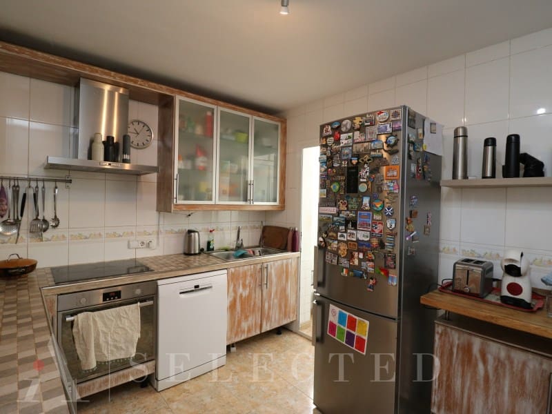 4 soveværelse Lejlighed til salg i Sa Pobla med garage - € 300.000 (Ref: 9204832)