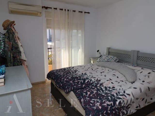 4 soveværelse Lejlighed til salg i Sa Pobla med garage - € 300.000 (Ref: 9204832)